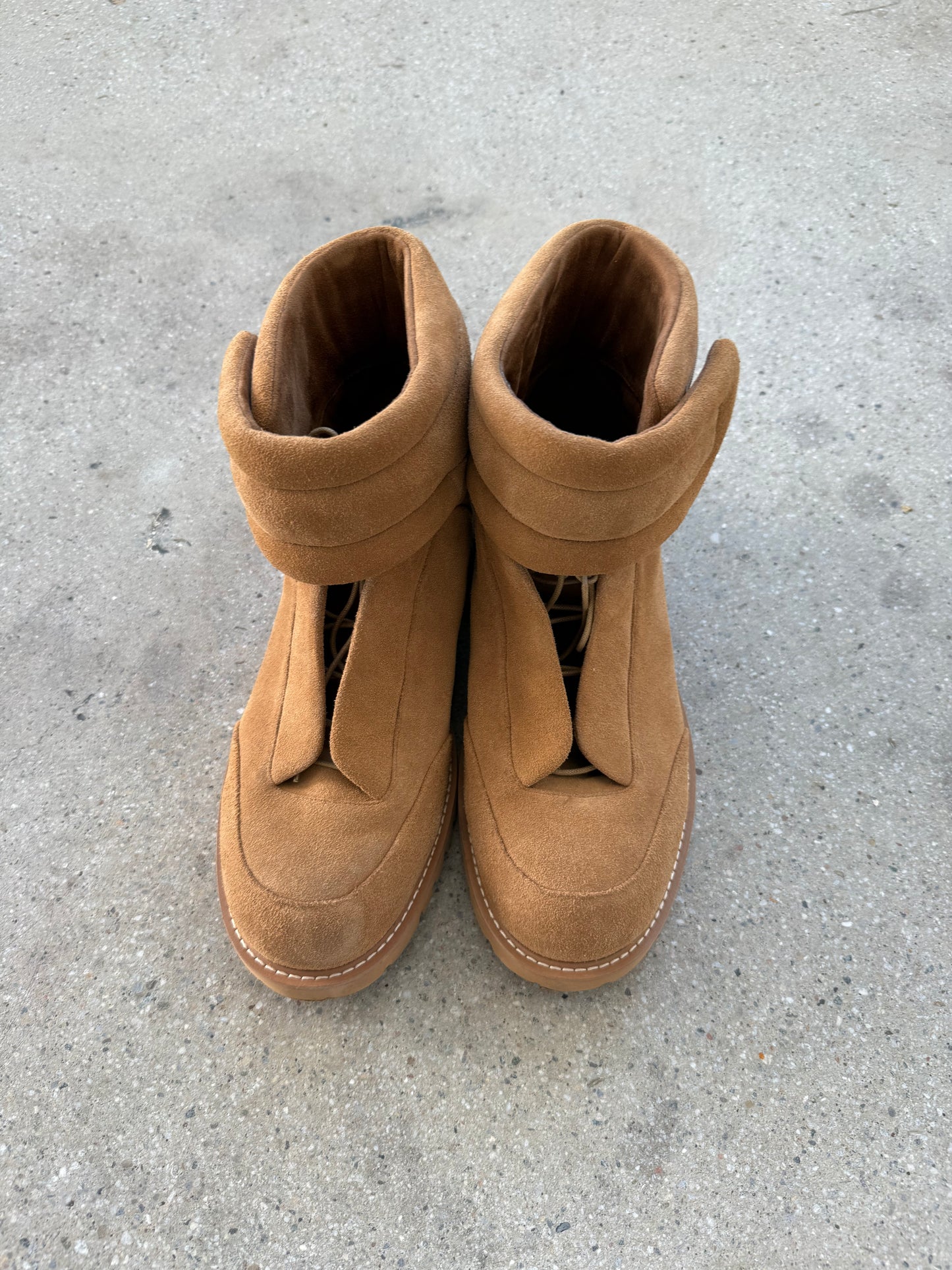 FUTURE BOOT — CLASSIC