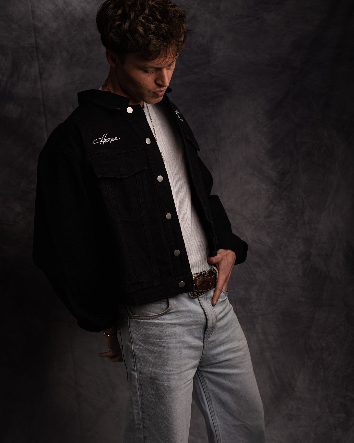CORE JACKET — CHARCOAL BLACK