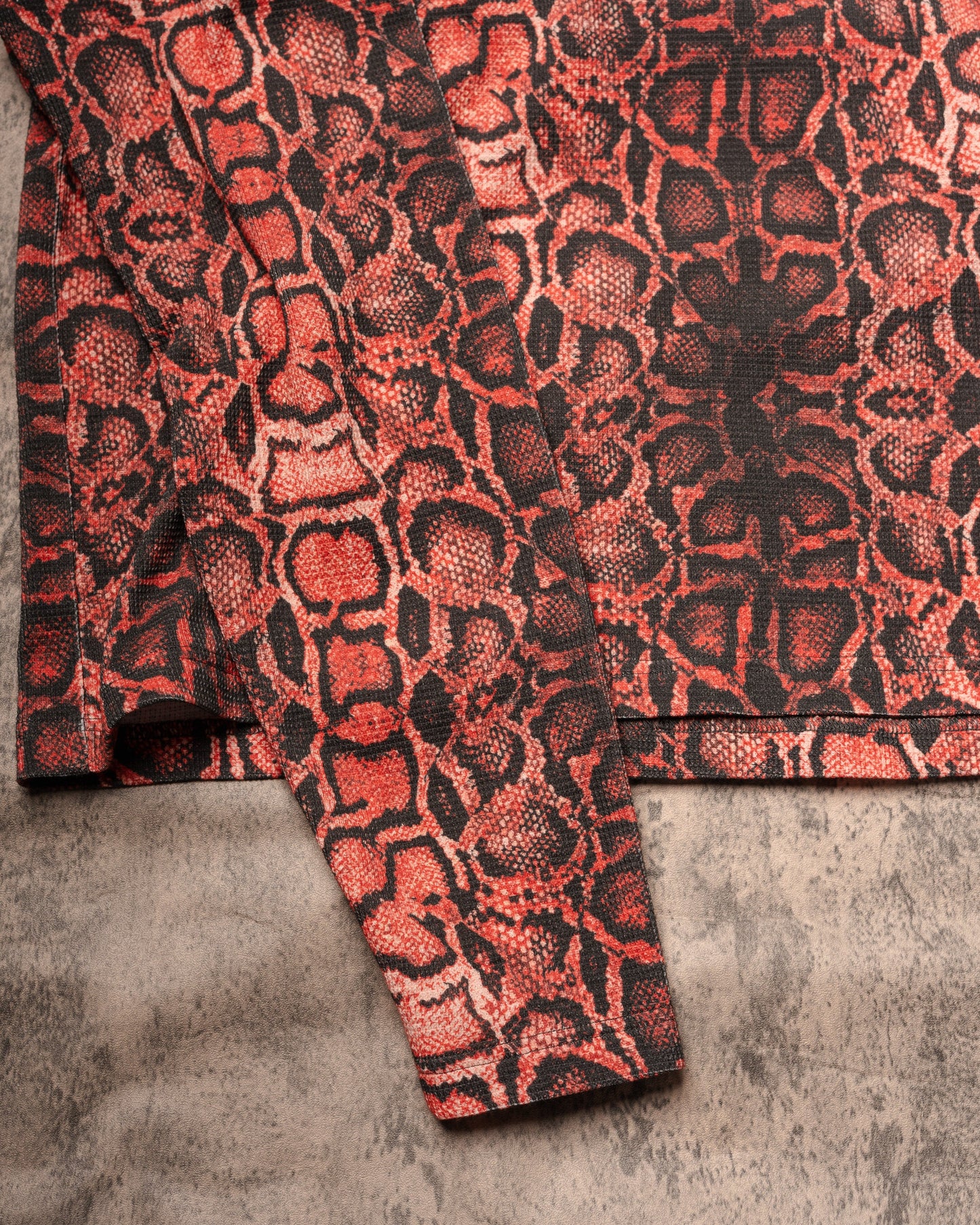 LAVA RED PYTHON THERMAL