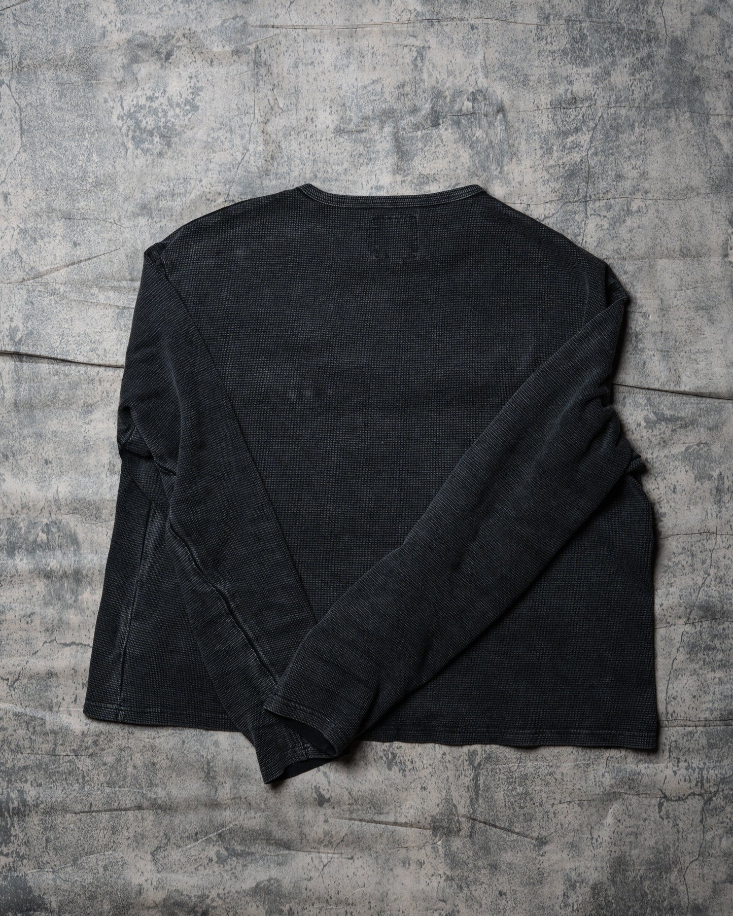 WASHED BLACK THERMAL